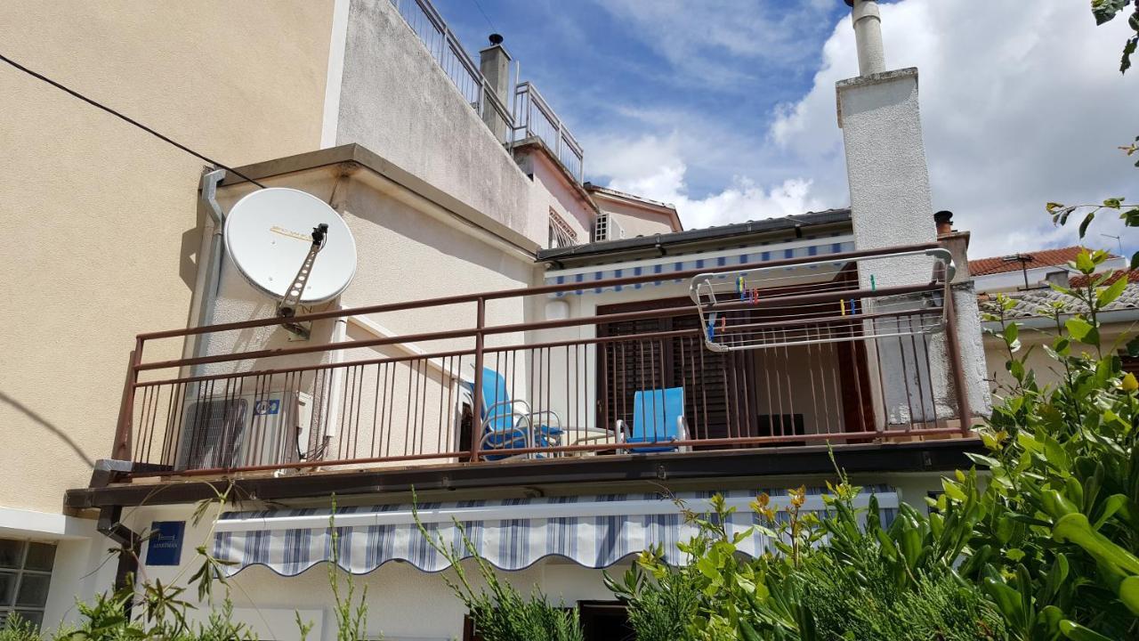 Apartments By The Sea Selce, Crikvenica - 15063 Exterior foto