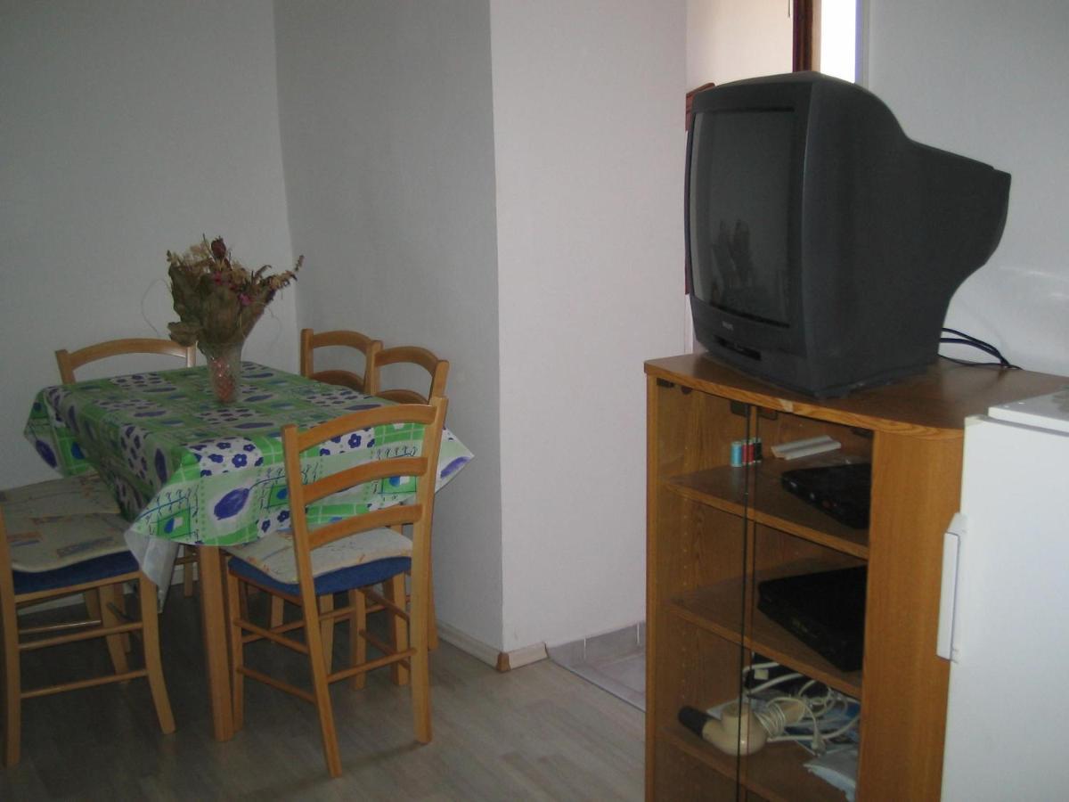 Apartments By The Sea Selce, Crikvenica - 15063 Exterior foto